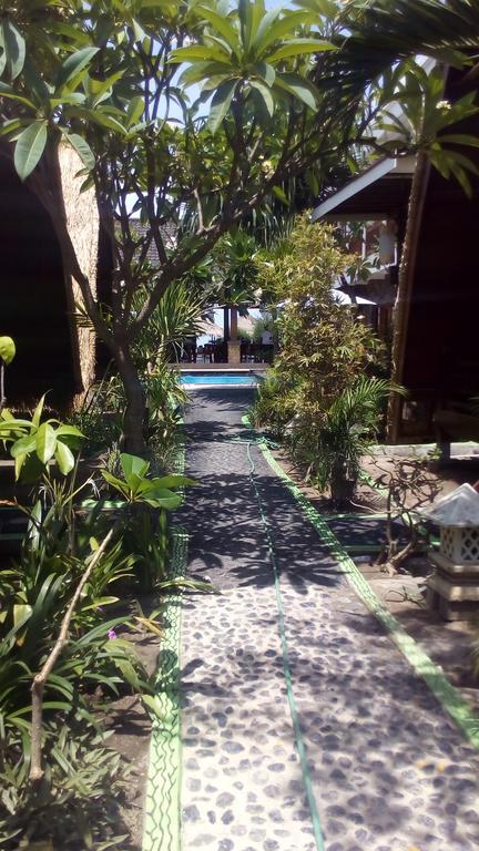 Coral Beach Pizza Cottages Gili Trawangan Kültér fotó
